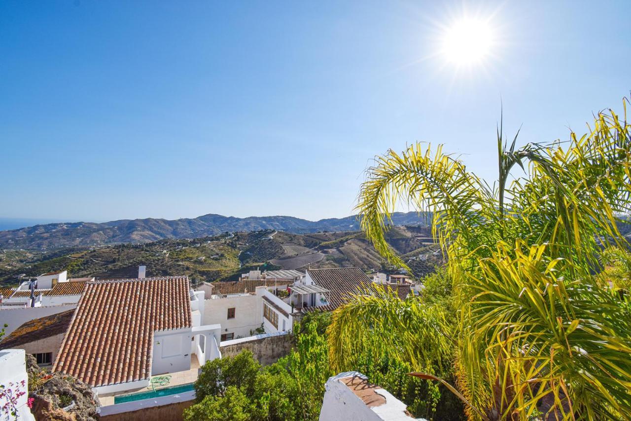 Casa Jazmin, Frigiliana Traditional Townhouse With Great Views Hansonholiday Rentals Exterior photo