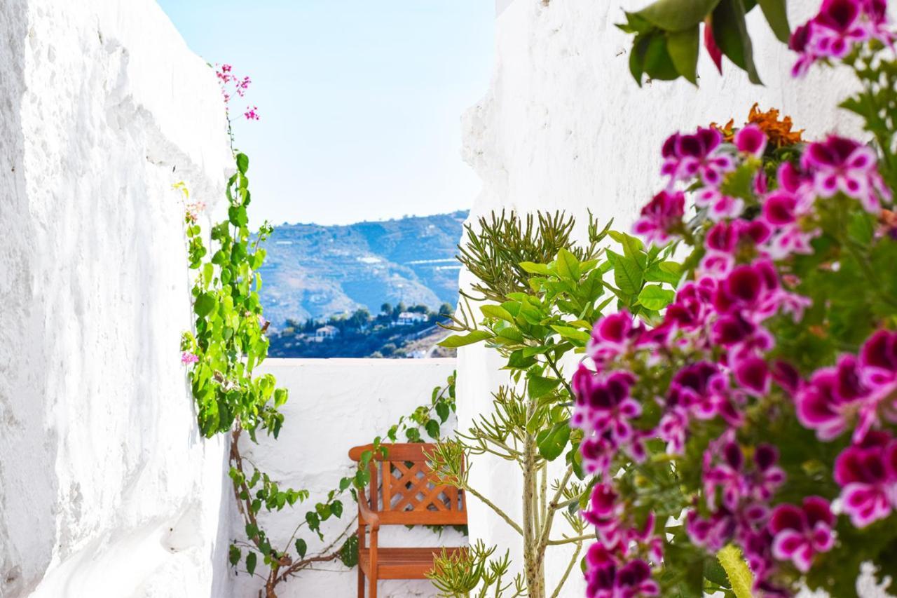 Casa Jazmin, Frigiliana Traditional Townhouse With Great Views Hansonholiday Rentals Exterior photo