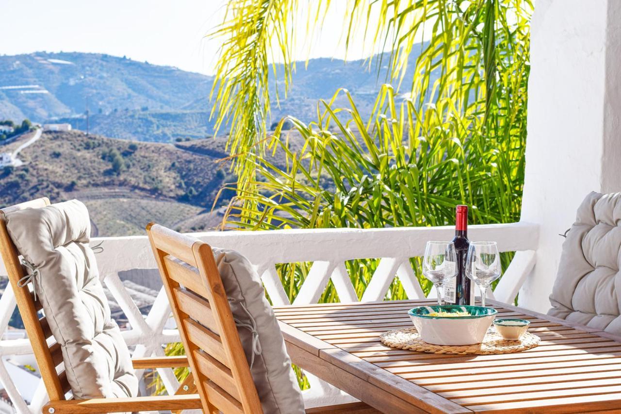 Casa Jazmin, Frigiliana Traditional Townhouse With Great Views Hansonholiday Rentals Exterior photo